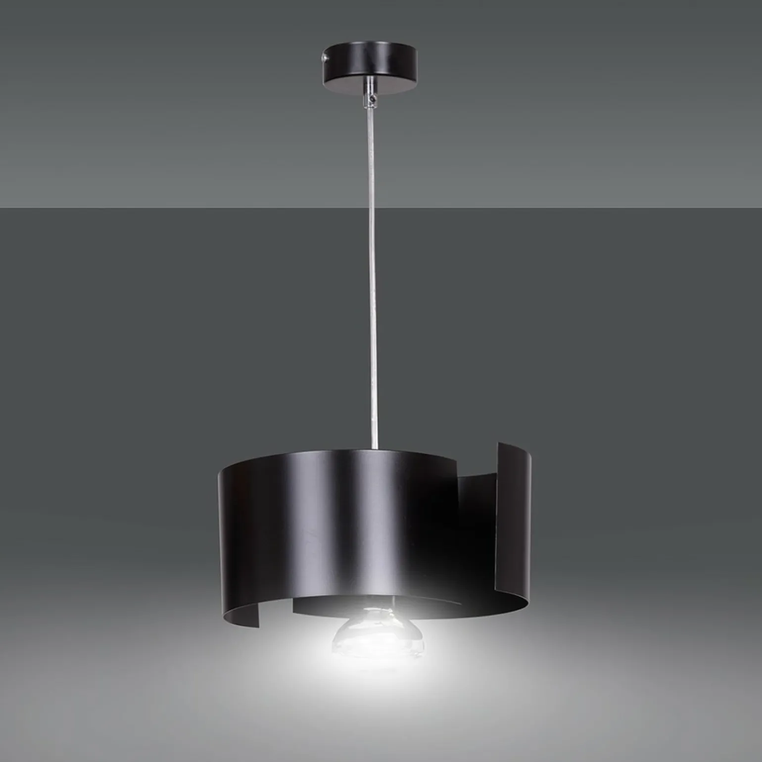 Sale Czarna lampa wisząca na ozdobną żarówkę 284/1 VIXON | Kaja Oświetlenie Żyrandole Nowoczesne
