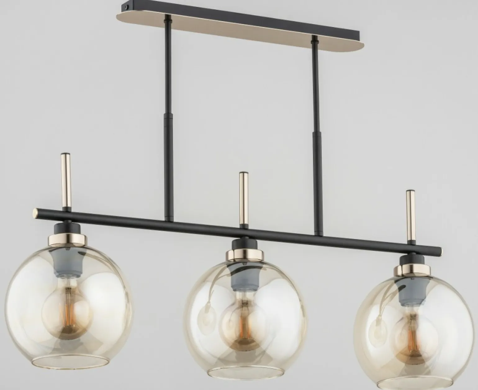 Shop Czarno-złota lampa wisząca z 3 szklanymi kloszami AL 62198 | Kaja Żyrandole Nowoczesne