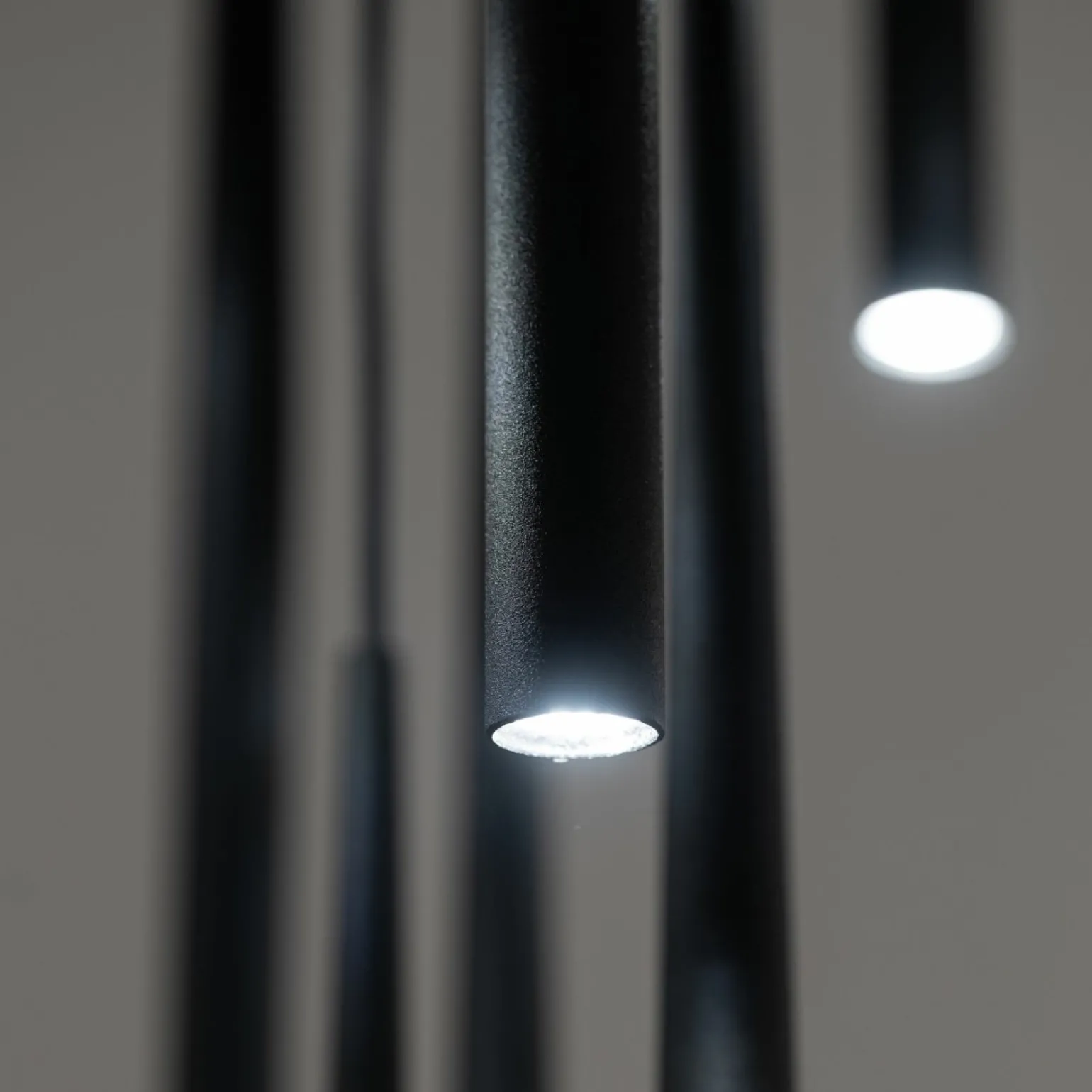 Flash Sale Długa lampa wisząca do wysokiego wnętrza TK 10114 PIANO BLACK | Kaja Żyrandole Nowoczesne