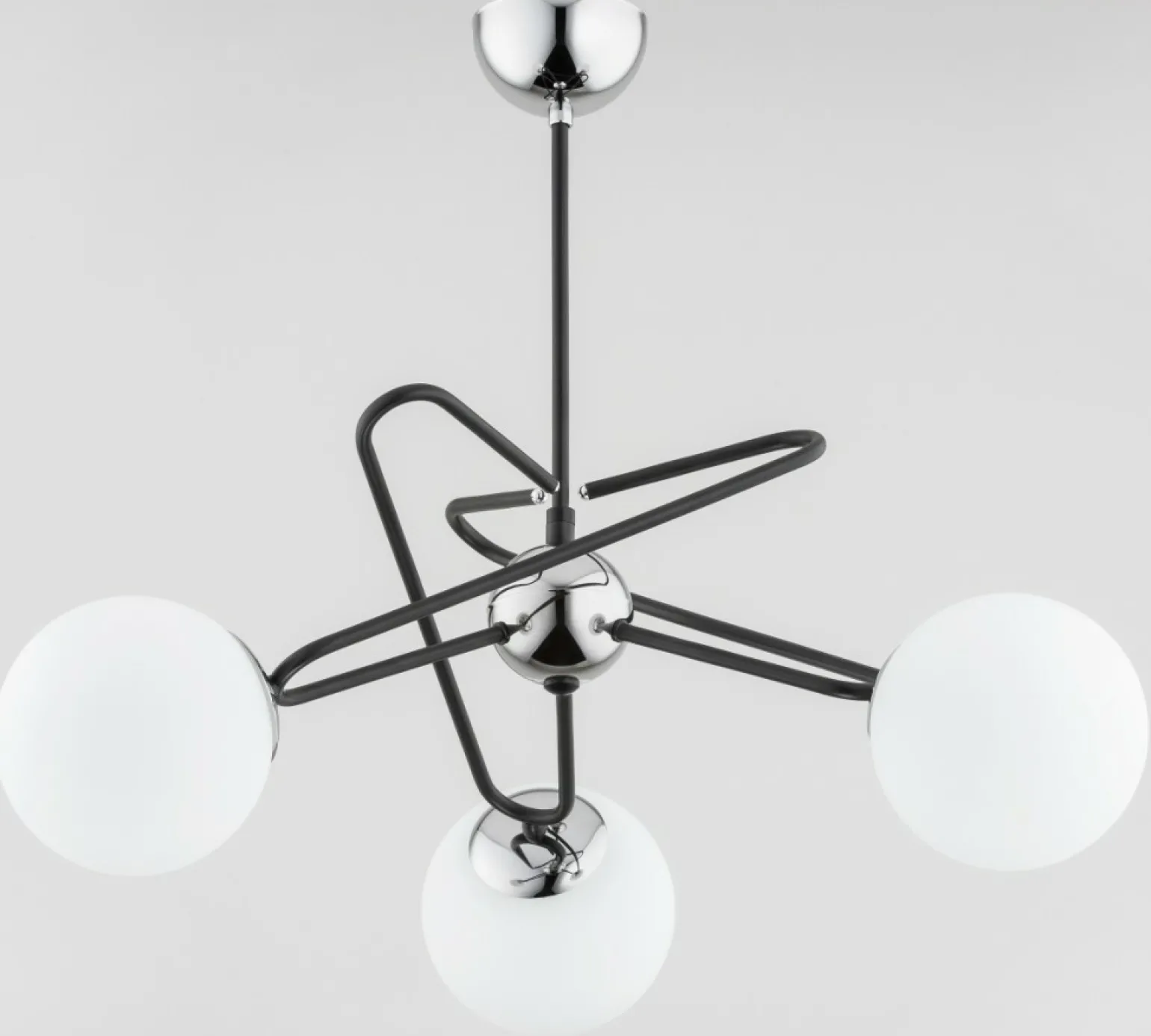 Sale Finezyjna lampa sufitowa w chromie i czerni AL 63088 | Kaja Żyrandole Nowoczesne