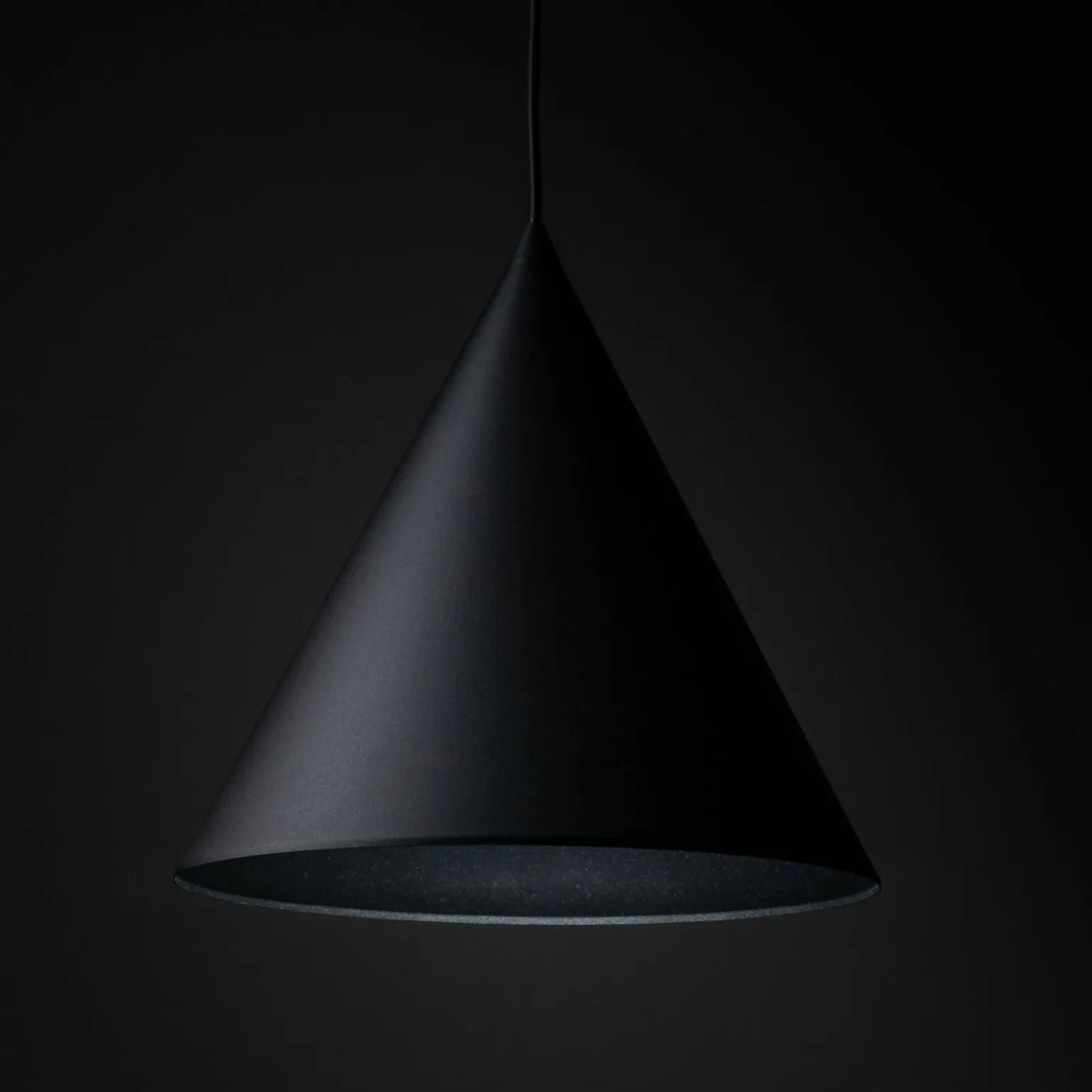 Hot Geometryczna lampa wisząca stożek ⌀32cm TK 10057 CONO | Kaja Żyrandole Nowoczesne