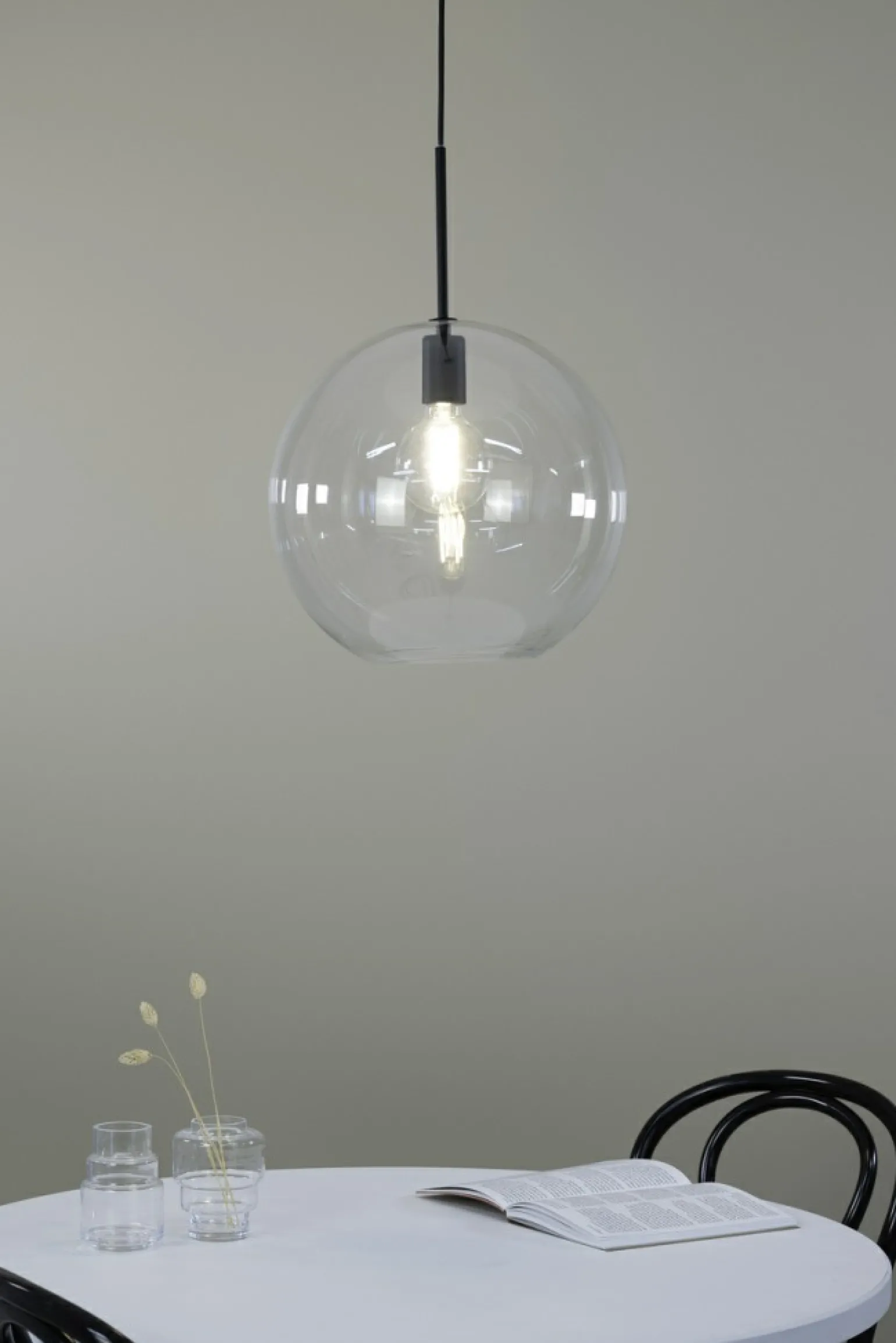 Online Lampa wisząca z okrągłym kloszem ⌀35cm 108507 z serii PATERA | Kaja Żyrandole Nowoczesne