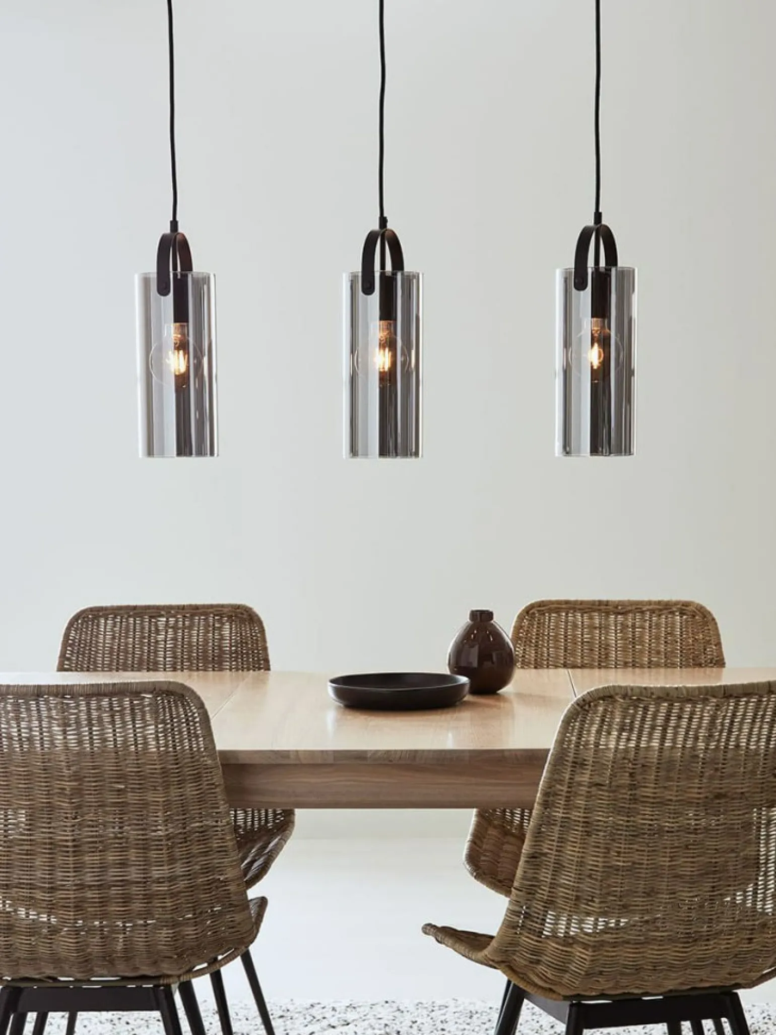 Hot Lampa wisząca z trzema kloszami w kształcie tub 108219 | Kaja Żyrandole Nowoczesne