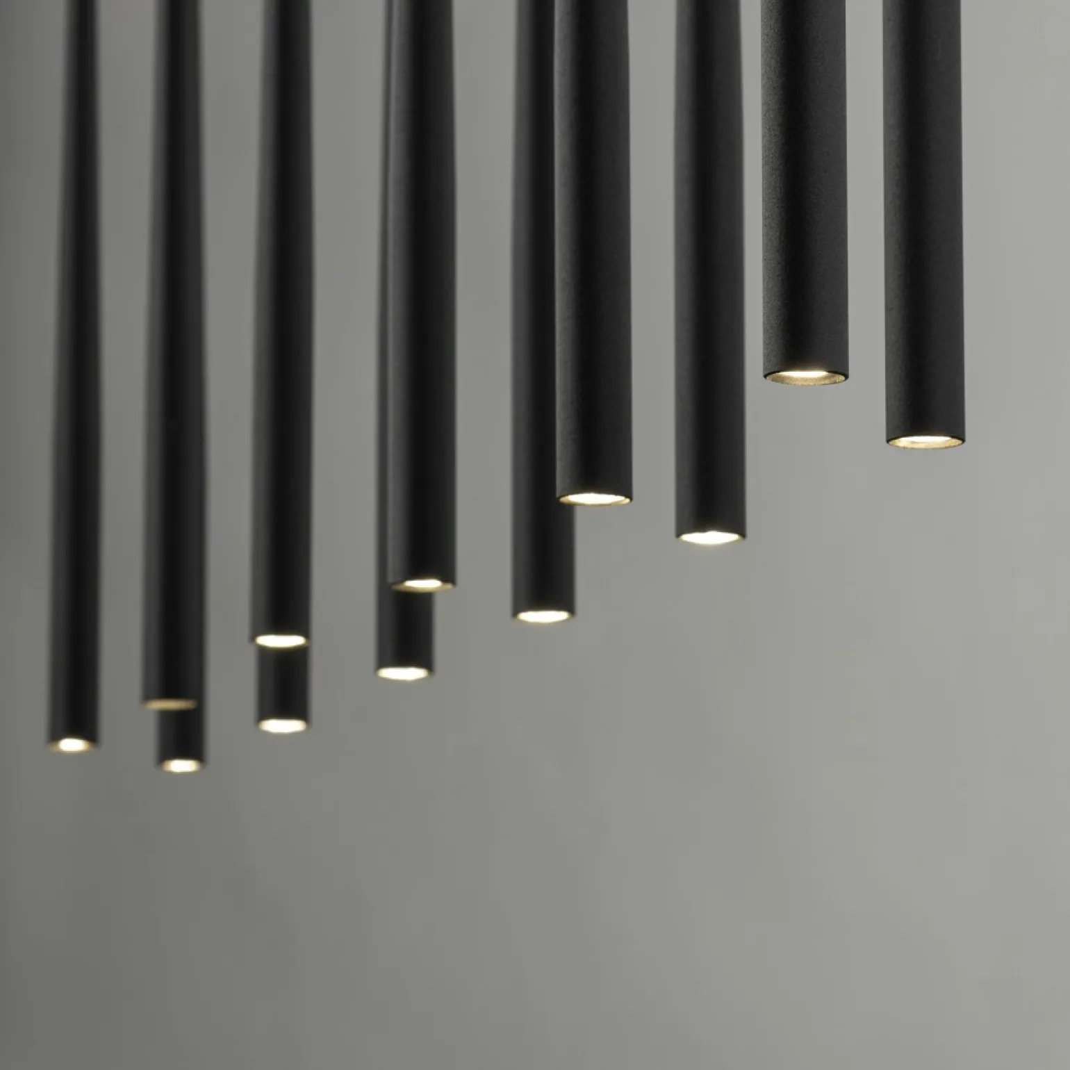 Hot Lampa wisząca z wąskimi tubami, nad stół TK 10115 PIANO BLACK | Kaja Żyrandole Nowoczesne