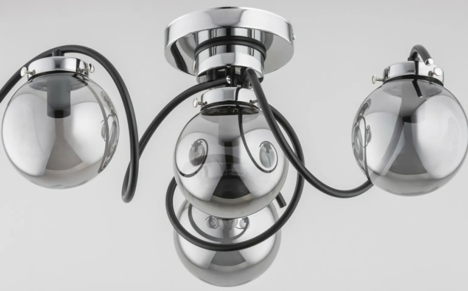 Hot Nowoczesna lampa sufitowa w chromie i czerni AL 28414 | Kaja Żyrandole Nowoczesne