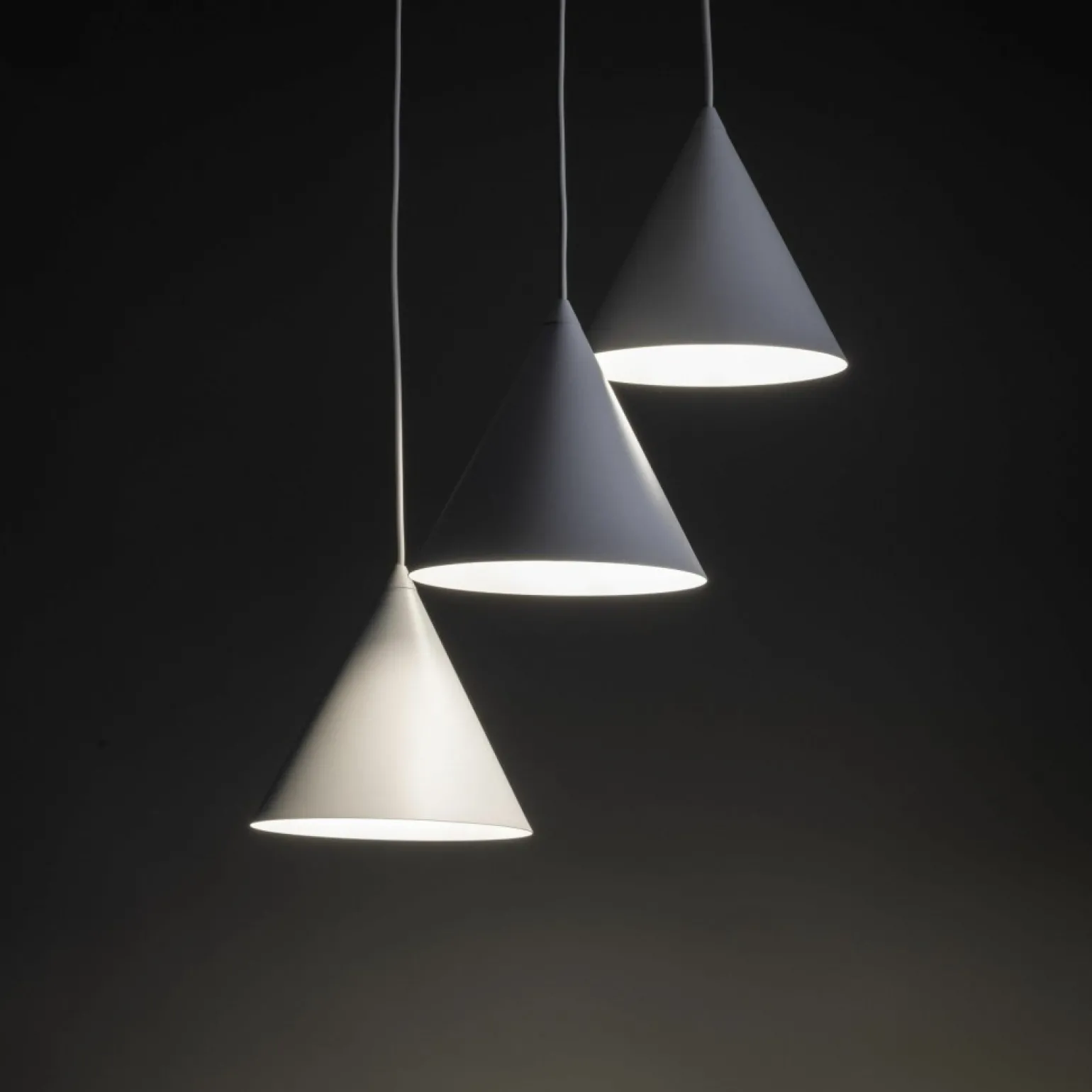 Fashion Ponadczasowa lampa wisząca do salonu TK 10012 CONO | Kaja Oświetlenie Żyrandole Nowoczesne