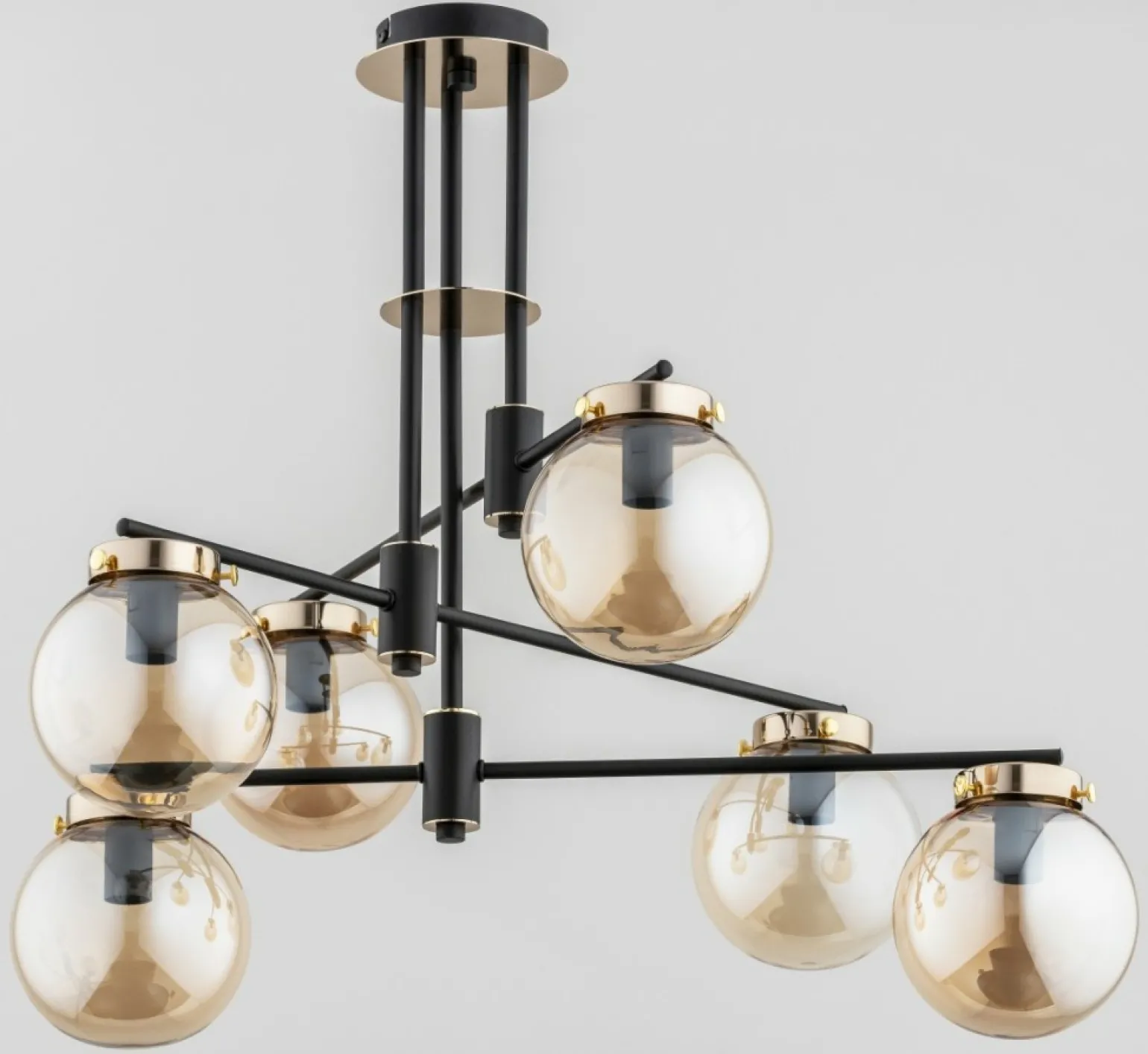 Shop Wyjątkowa lampa sufitowa łącząca czerń i złoto AL 63045 | Kaja Żyrandole Nowoczesne